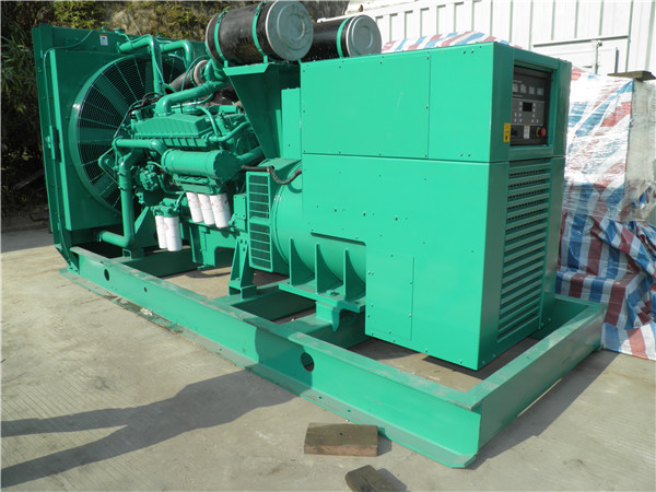 长白出租发电机 发电机组厂家：柴油发电机组的控制屏的作用是什么？