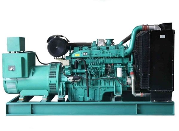 长白发电机租赁-柴油发电机与汽油发电机的区别