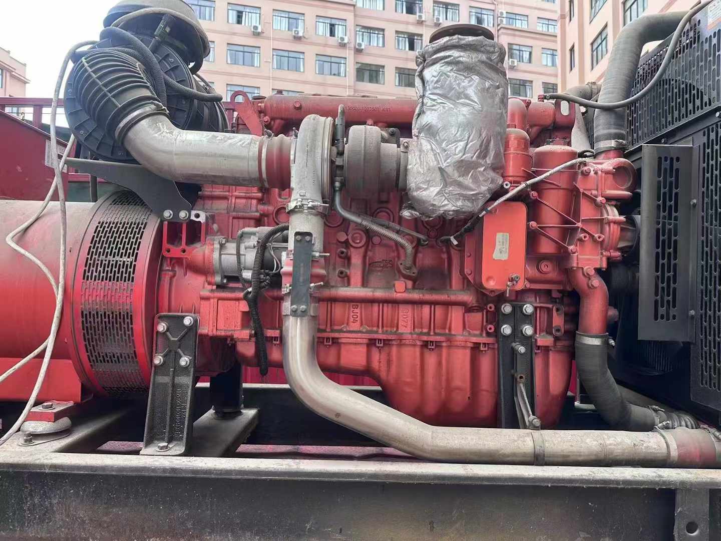 长白如何选择适合 600kW 柴油发电机组的过载保护器？
